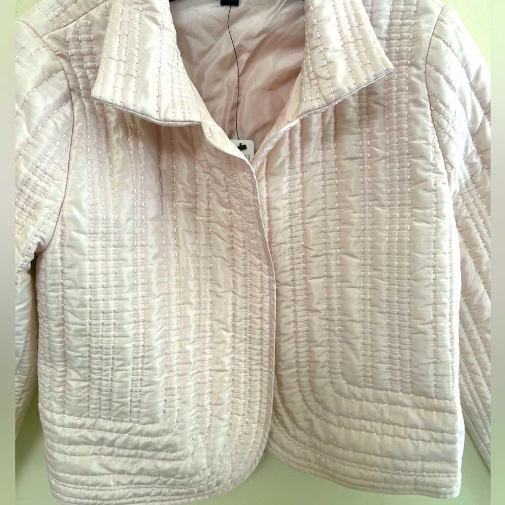Elegant Cream Quilted Jacket - Picture 3 of 6